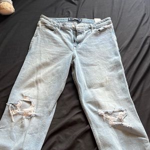 Size 11R Hollister jeans